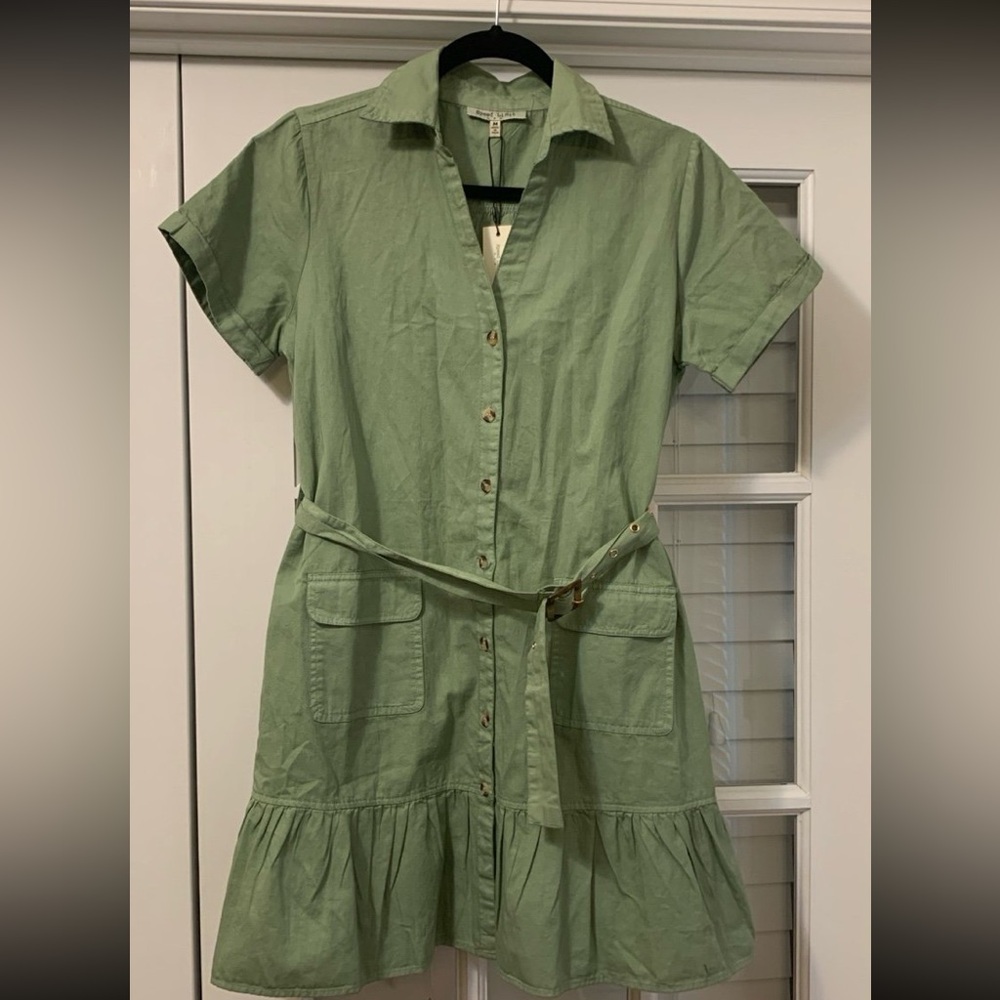 Speed Limit 98 Olive button up dress